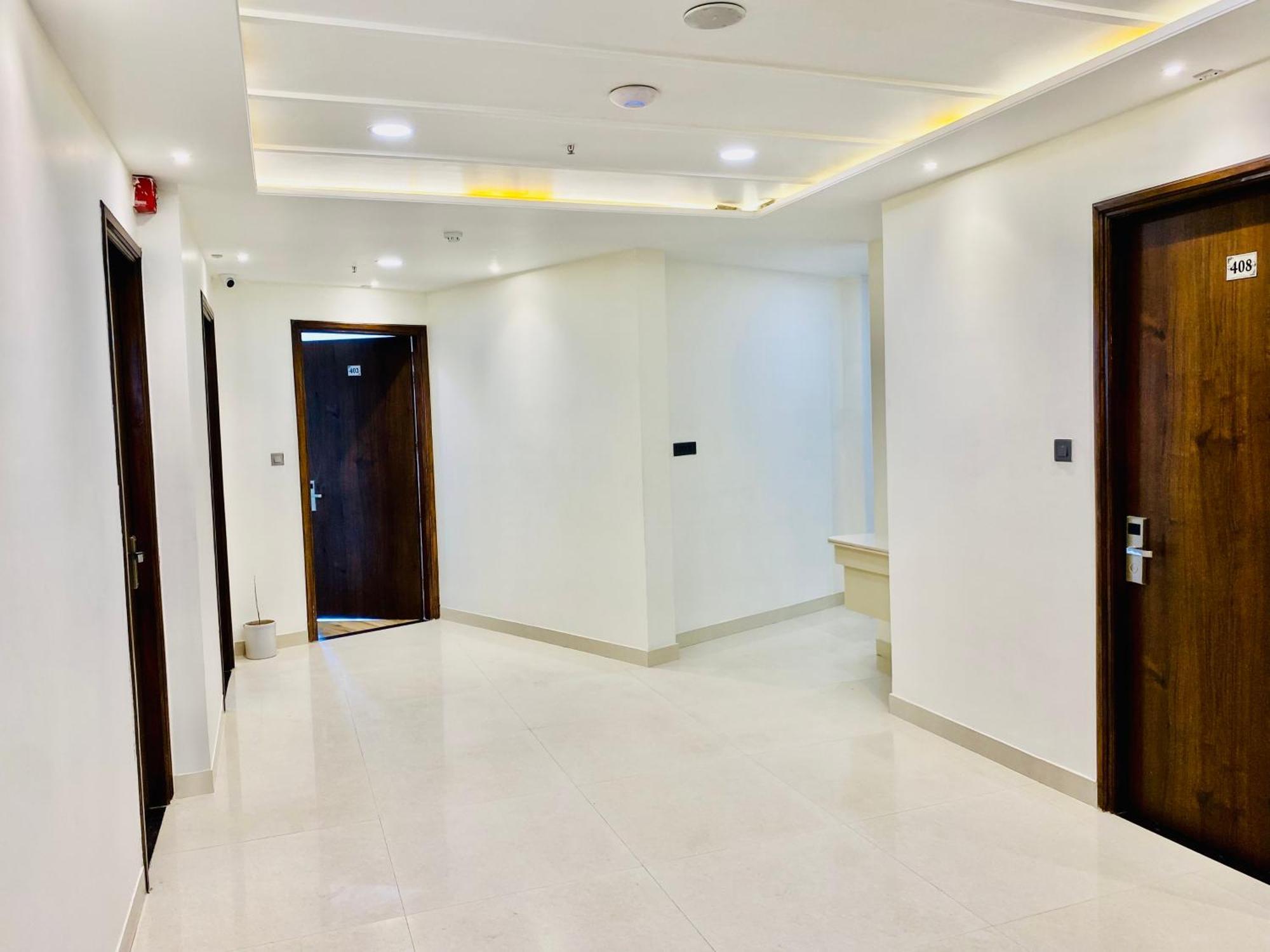 Hotel White House 350 Mtr From Golden Temple Amritsar Exterior photo
