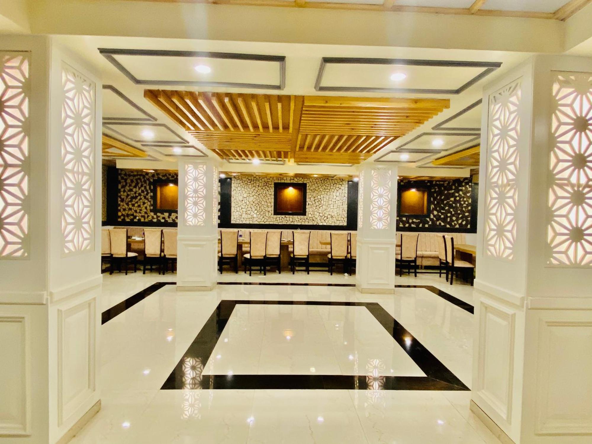 Hotel White House 350 Mtr From Golden Temple Amritsar Exterior photo